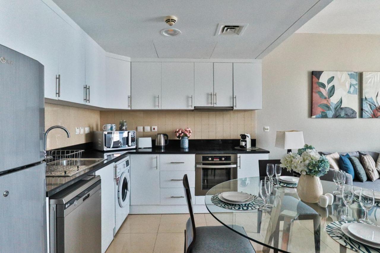 Higuests - Fabulous Duplex With Breathtaking Lake Views Dubái Exterior foto